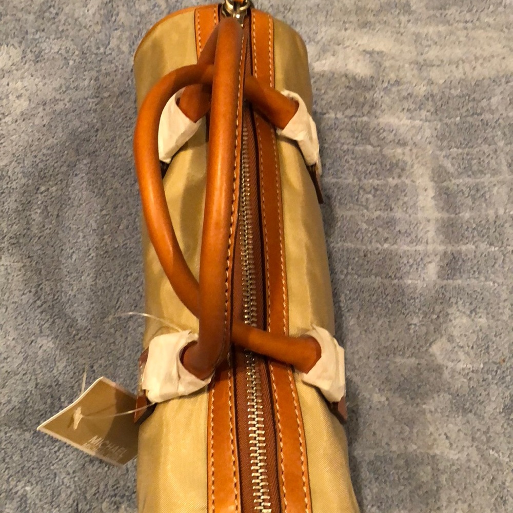 Roll Bag - Picture 3 of 5